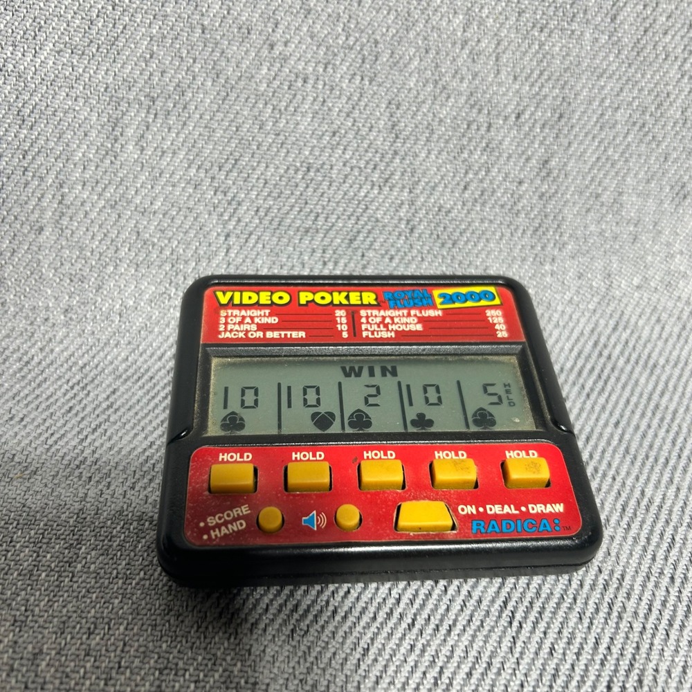 Radica Videoβ Poker Royal Flush 2000 Handheld Game Black Red 410